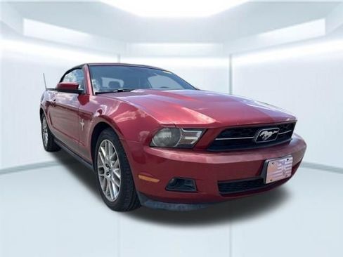 Used 2012 Ford Mustang Premium RWD image 4