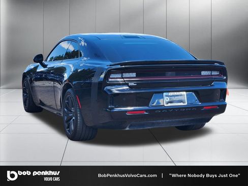 Used 2024 Dodge Charger Daytona Scat Pack w/ Plus Group AWD/4WD image 27
