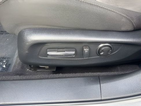 Used 2025 Honda Accord Sport image 10