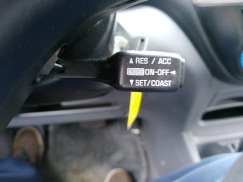 Used 2002 Toyota RAV4 4WD image 8