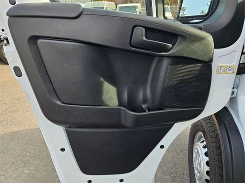 New 2026 RAM ProMaster 2500 image 13