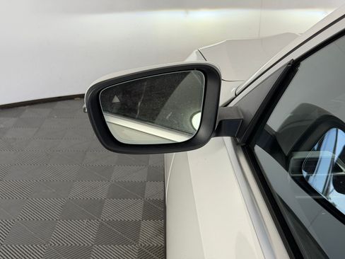 Used 2026 BMW 330i Sedan w/ Premium Package RWD image 26