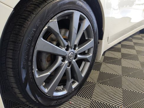 Used 2018 Nissan Altima 2.5 SR w/ SR Special Edition FWD image 31