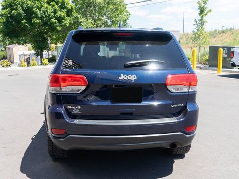 Used 2016 Jeep Grand Cherokee Laredo w/ Quick Order Package 23E AWD/4WD image 6