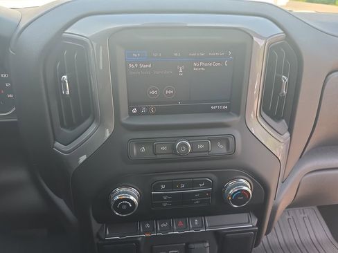 Used 2022 GMC Sierra 1500 Pro w/ Sierra Value Package AWD/4WD image 19