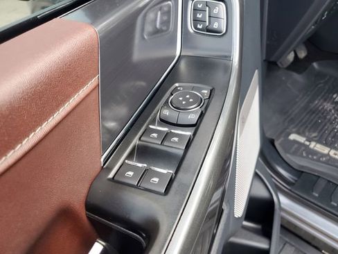 Used 2022 Ford F150 Lariat w/ Max Trailer Tow Package image 18