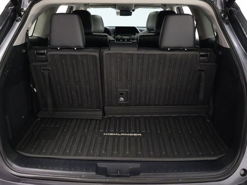 Used 2023 Toyota Highlander Platinum AWD/4WD image 22