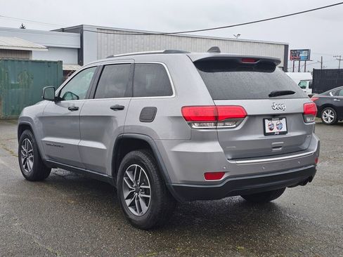 Used 2019 Jeep Grand Cherokee Limited image 6