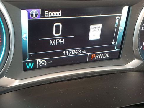 Used 2018 Chevrolet Traverse LT AWD/4WD image 12