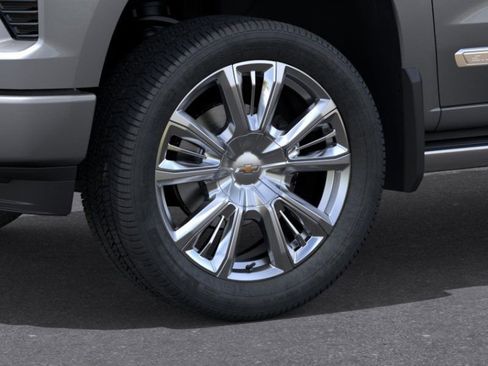 New 2026 Chevrolet Silverado 1500 High Country w/ High Country Premium Package image 10