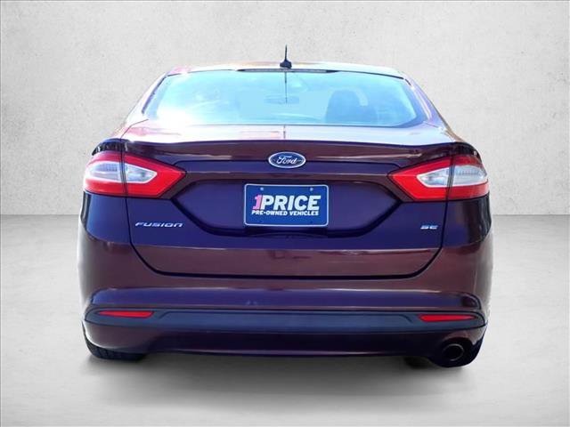 Used 2013 Ford Fusion SE FWD image 3