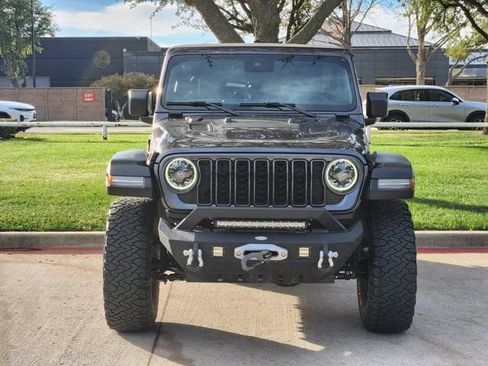 Used 2024 Jeep Wrangler Rubicon w/ Safety Group image 11