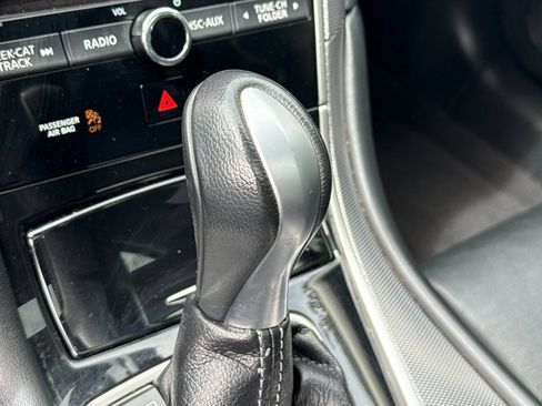 Used 2016 INFINITI Q50 3.0t Premium RWD image 17