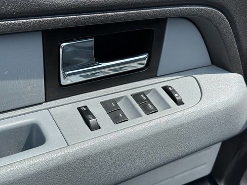 Used 2014 Ford F150 XLT w/ Equipment Group 302A Luxury image 9