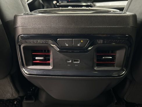 Used 2023 GMC Sierra 1500 AT4X image 30