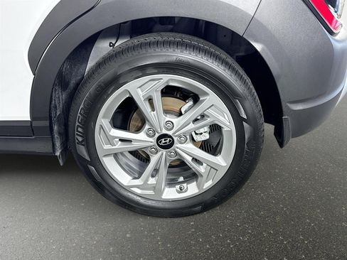 Certified 2022 Hyundai Kona SEL w/ Cargo Package image 28