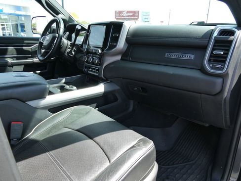 Used 2020 RAM 2500 Laramie AWD/4WD image 15