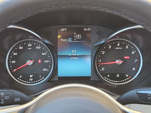 Certified 2022 Mercedes-Benz GLC 300 image 30