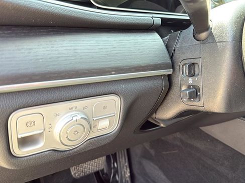 Used 2023 Mercedes-Benz GLE 350 4MATIC image 20