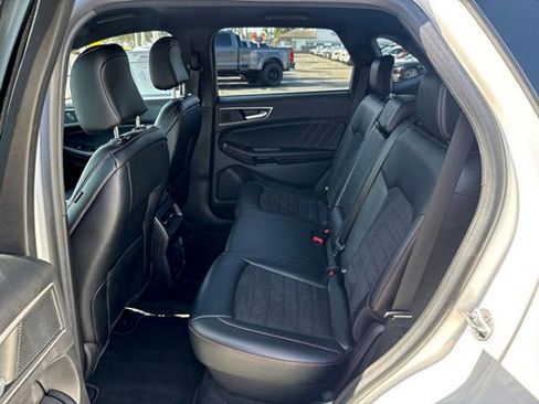 Used 2023 Ford Edge ST-Line AWD/4WD image 10