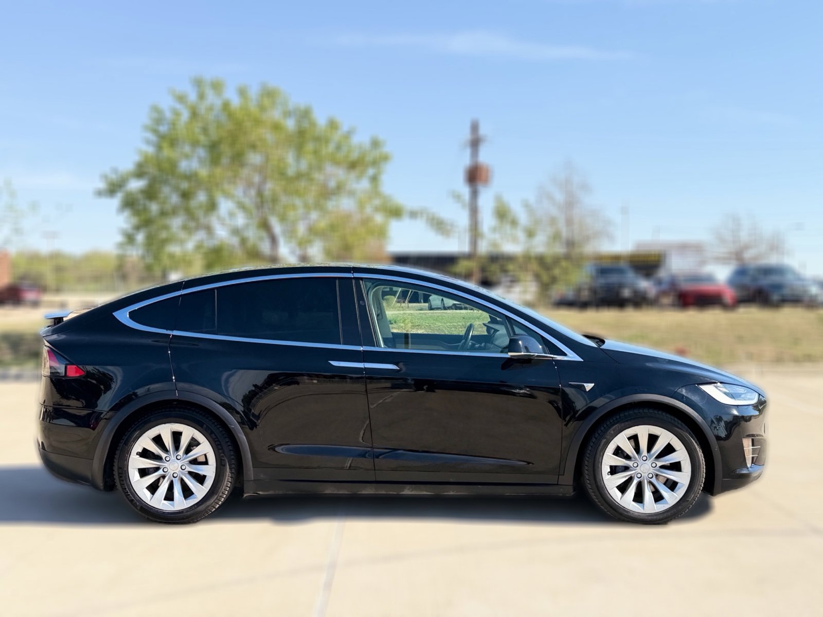 Used 2016 Tesla Model X 90D AWD/4WD image 6