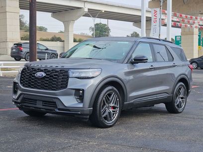 Used 2025 Ford Explorer ST-Line w/ ST-Line Street Pack