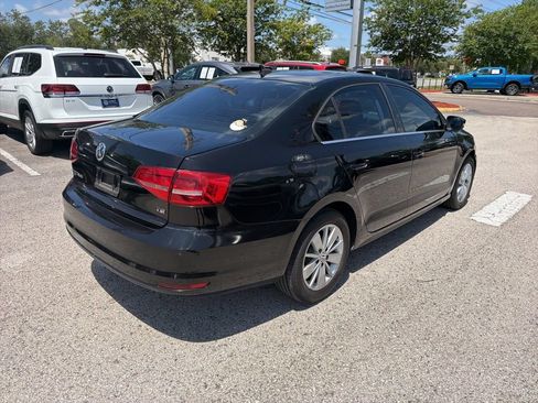 Used 2015 Volkswagen Jetta SE FWD image 21