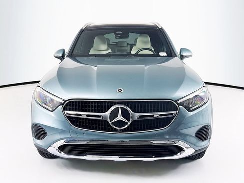 Certified 2026 Mercedes-Benz GLC 300 image 2