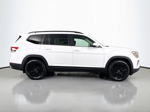 New 2026 Volkswagen Atlas SE AWD/4WD image 8