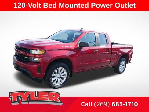 Used 2021 Chevrolet Silverado 1500 Custom AWD/4WD image 3