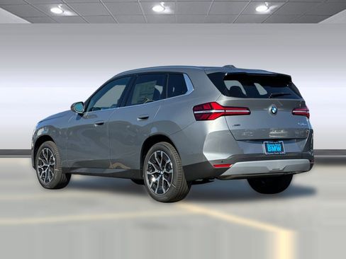 Used 2026 BMW X3 xDrive30 w/ Premium Package image 3