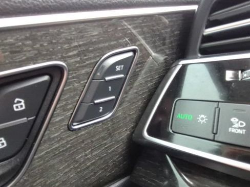 Used 2021 Audi Q7 3.0T Premium Plus AWD/4WD image 30