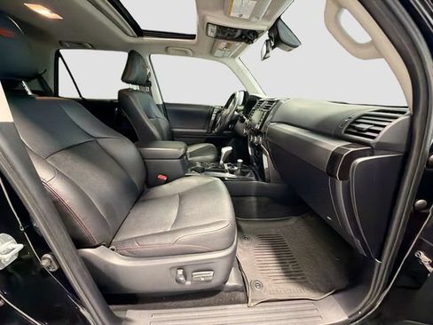 Certified 2023 Toyota 4Runner TRD Off-Road Premium w/ Moonroof Package AWD/4WD image 23
