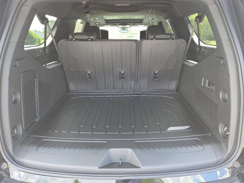 New 2026 GMC Yukon XL Elevation w/ Elevation Premium Package AWD/4WD image 25