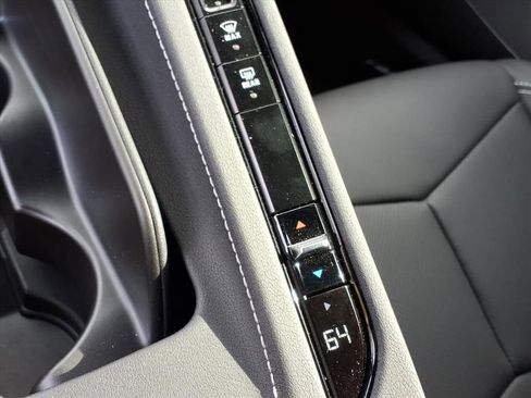 Used 2024 Chevrolet Corvette Stingray Coupe w/ 1LT image 22