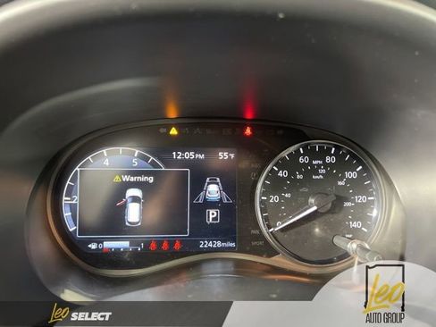 Used 2023 Nissan Kicks SR w/ SR Premium Package FWD image 20