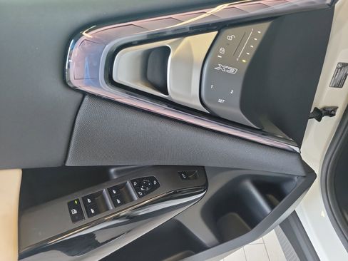 Used 2026 BMW X3 xDrive30 w/ Convenience Package image 20