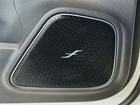 Certified 2024 Mercedes-Benz GLA 250 4MATIC image 18