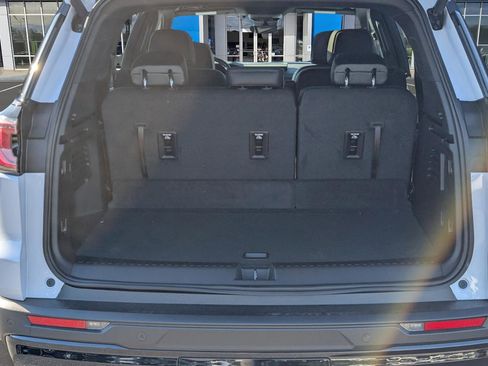 New 2026 GMC Acadia AT4 w/ Super Cruise Package image 10
