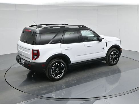 Certified 2025 Ford Bronco Sport Outer Banks w/ Outer Banks Tech Package+ image 44