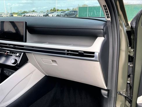 Certified 2025 Hyundai Tucson SEL image 17