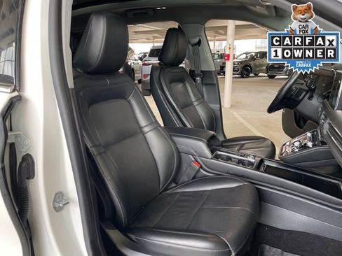 Used 2022 Lincoln Corsair Reserve w/ Equipment Group 201A image 17