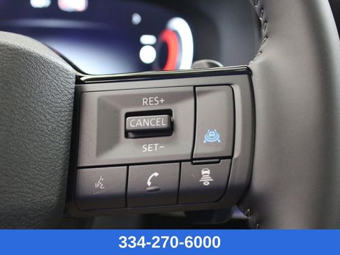 New 2026 Nissan Pathfinder SL image 25