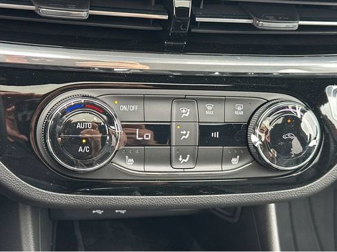 New 2026 Buick Envista Sport Touring w/ Convenience I Package FWD image 20