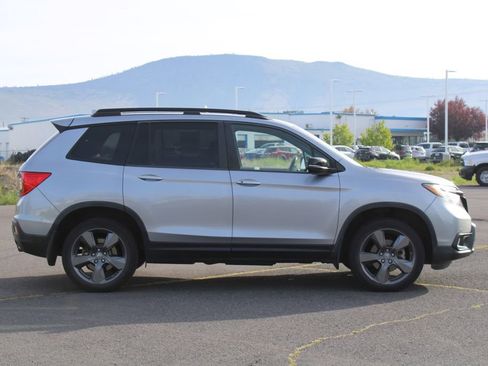 Used 2020 Honda Passport Touring image 6