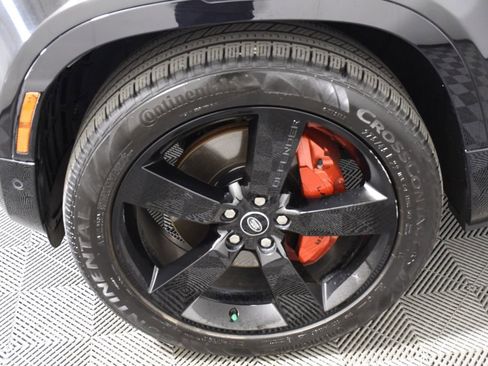 Used 2023 Land Rover Defender 90 X image 11