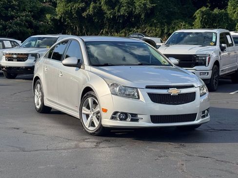 Used 2014 Chevrolet Cruze LT w/ Enhanced Safety Package FWD image 1
