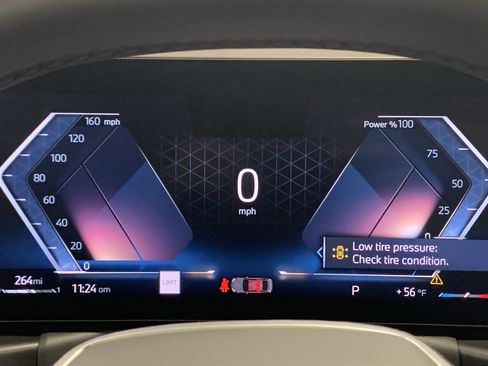 Used 2025 BMW 330i Sedan w/ Convenience Package image 14