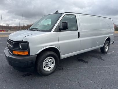 Used 2017 Chevrolet Express 3500 Extended