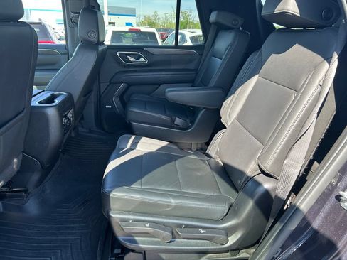Used 2022 Chevrolet Tahoe LT w/ Luxury Package AWD/4WD image 25